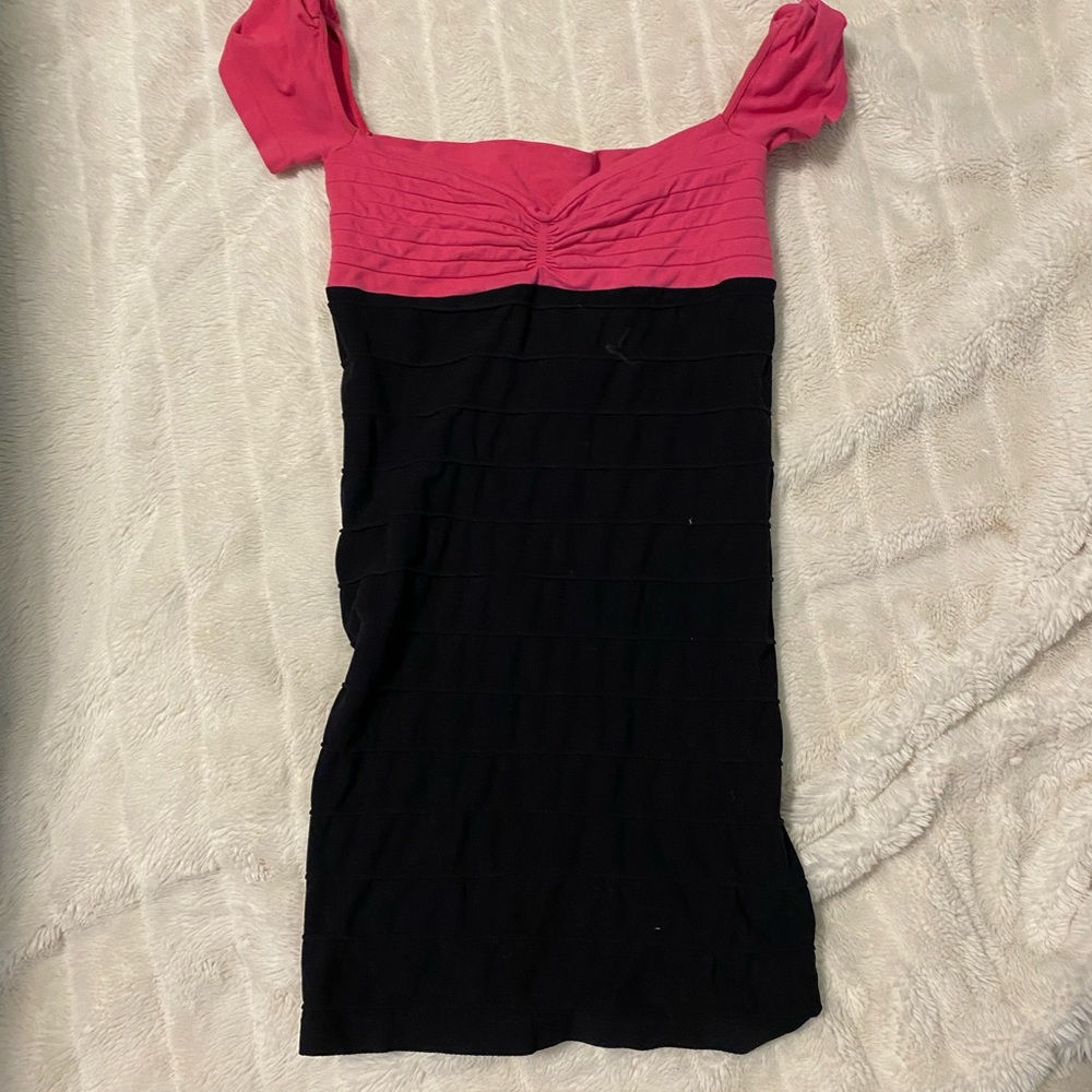 Bebé Hot Pink/Black Bodycon dress M/L